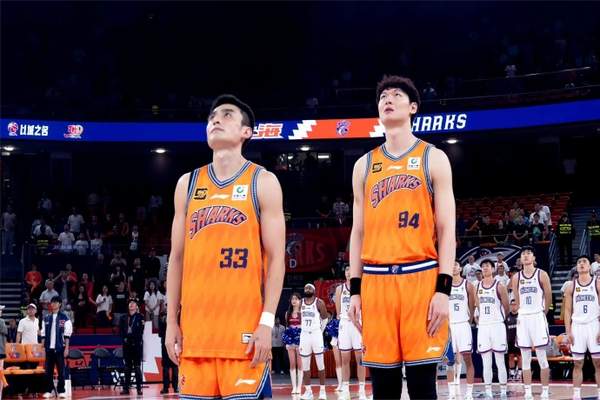 刘晓宇拒退役转型助教离开北控 闵鹿蕾辞职张庆鹏将接任