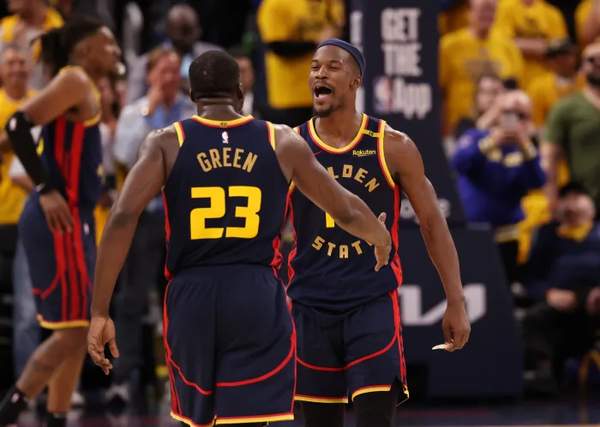 哪里可以观看NBA选秀直播和录像回放？