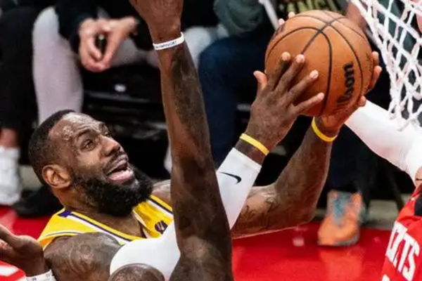 55直播体育直播NBA直播平台有哪些特色？