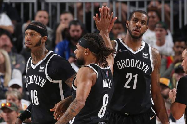哈登的NBA生涯：从雷霆替补到篮网核心的蜕变之路
