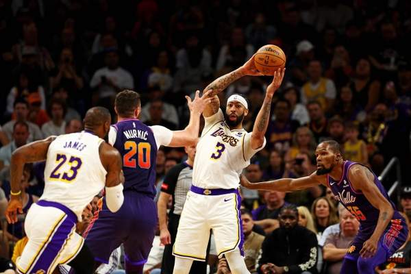 如何通过JRS低调看平台观看NBA直播？