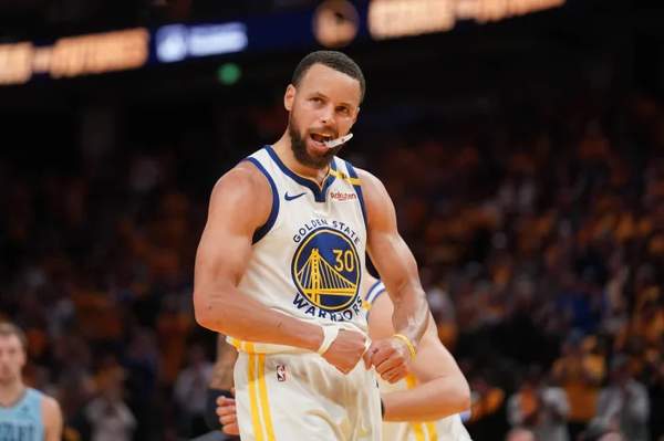 如何观看NBA选秀大会录像回放？完整指南与资源推荐