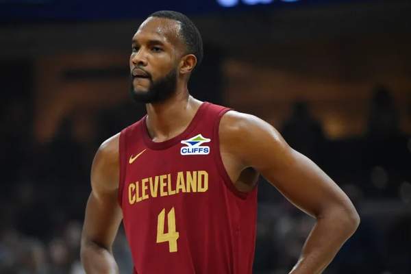 JRS直播平台观看NBA比赛有哪些优势？