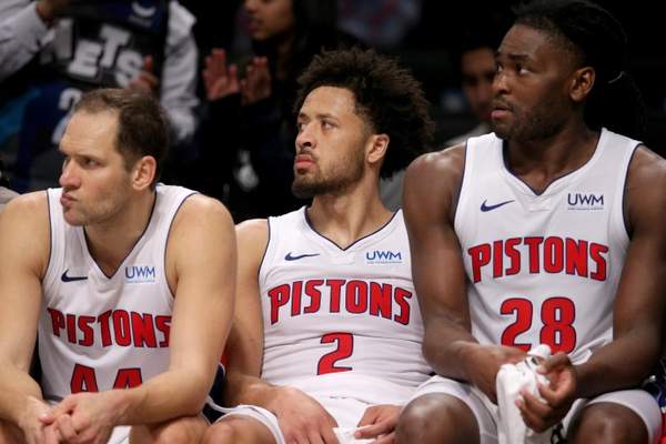 哈登NBA生涯回顾：从雷霆第六人到篮网核心的蜕变之路