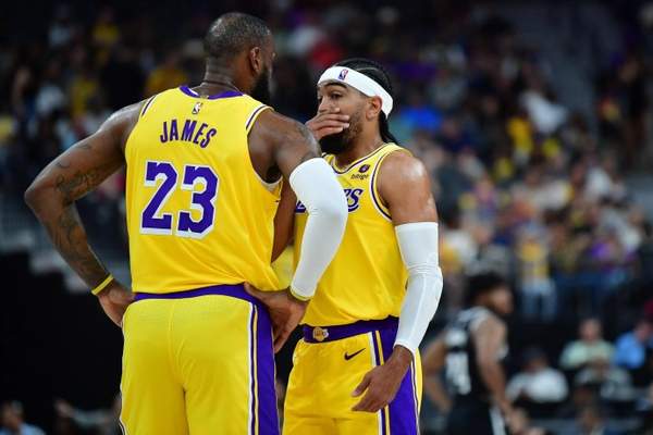 NBA直播吧无插件观看体验如何？
