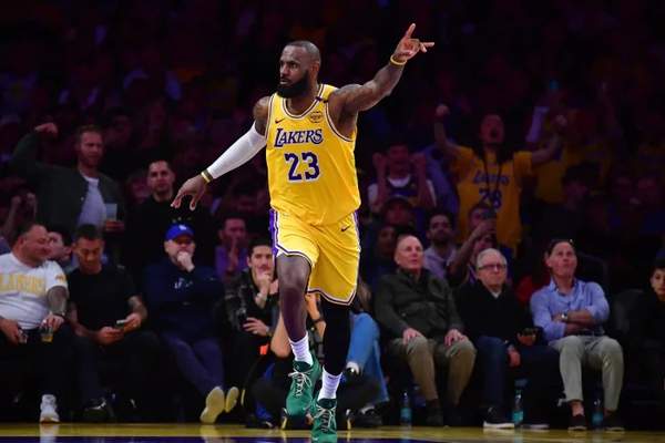 如何免费观看NBA在线直播？最新方法与平台推荐
