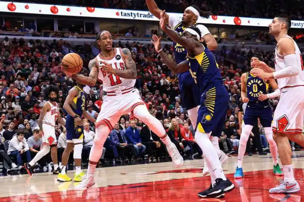 7月13日NBA夏季联赛：湖人vs鹈鹕预测，新秀对决谁将更胜一筹？